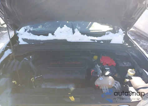 2018 Jeep Renegade Latitude Fwd z USA, uszkodzony, nr VIN ZACCJABB4JPG95447